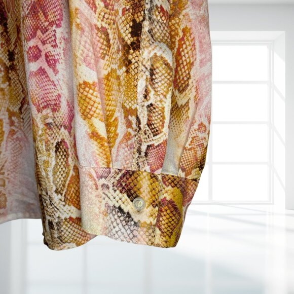 Calvin Klein Snake Print Blouse Button Down Shirt Top M Animal Reptile Pockets - Picture 6 of 11